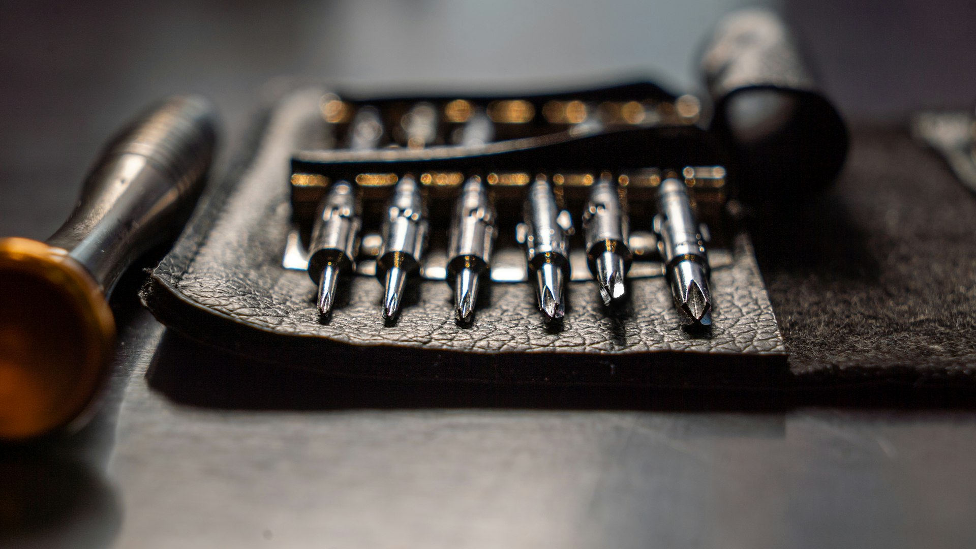 Werkzeug und Handwerk
